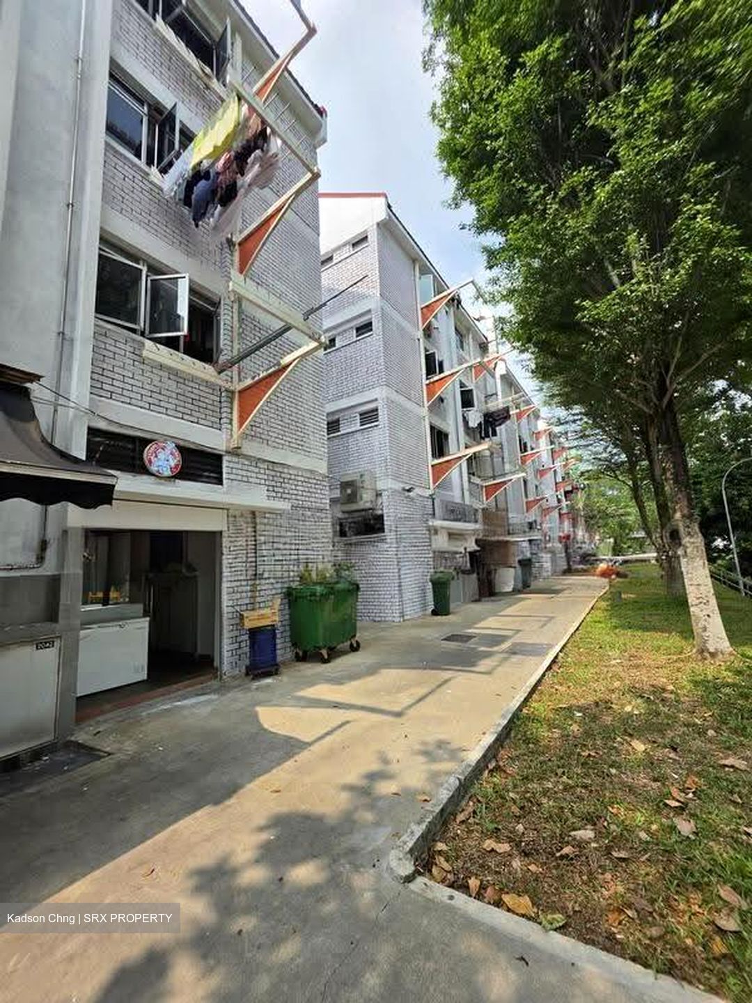 Changi Village (D17), Shop House #628249281